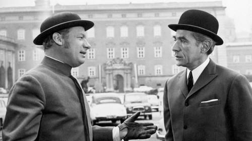 Graf Yoster gibt sich die Ehre filmas žiurėti online
