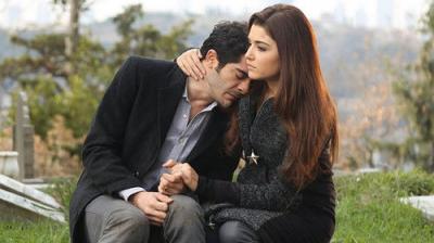 Aşk Laftan Anlamaz