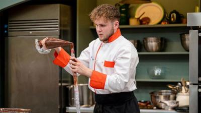 Bake Off: The Professionals