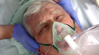 24 Hours in A&E