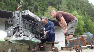 Steel Buddies – Stahlharte Geschäfte