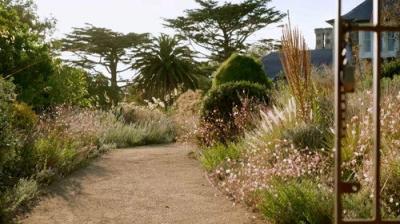 Gardening Australia