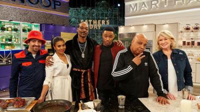Martha & Snoop's Potluck Dinner Party
