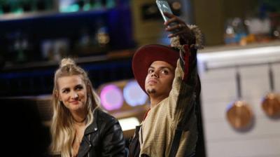 Martha & Snoop's Potluck Dinner Party