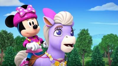 Minnie's Bow-Toons
