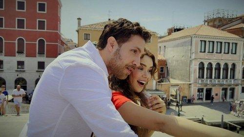 Bir Küçük Gün Işığı filmas žiurėti online