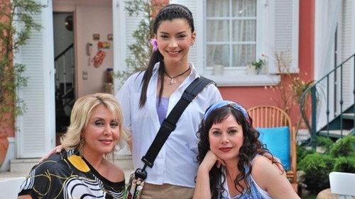 Acemi Cadı filmas žiurėti online