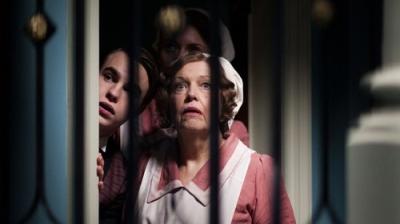 Aukštyn žemyn laiptais