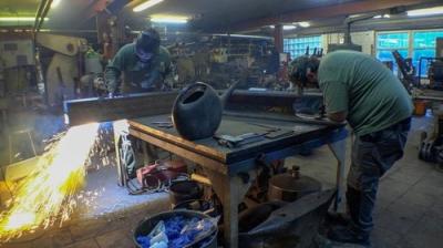 Steel Buddies – Stahlharte Geschäfte