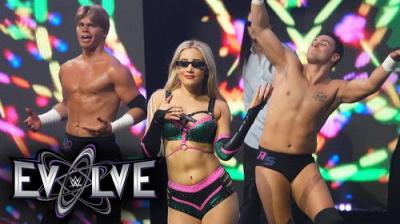WWE EVOLVE