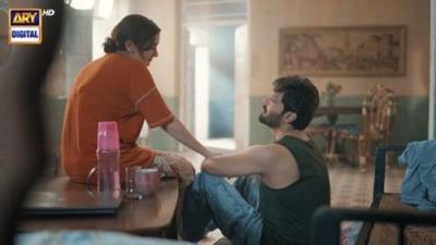 Kabhi Main Kabhi Tum