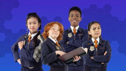 Odd Squad filmas žiurėti online