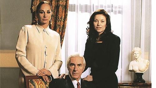 Amada enemiga filmas žiurėti online