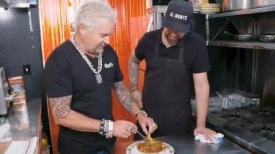Diners, Drive-Ins and Dives