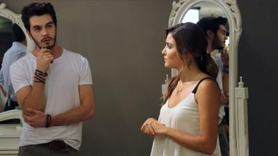 Aşk Laftan Anlamaz