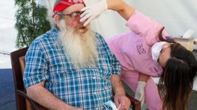 Dr. Pimple Popper