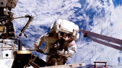 Xploration Outer Space