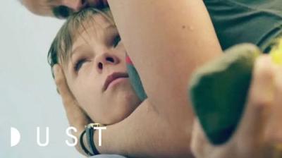 DUST