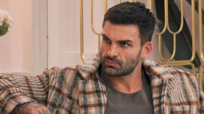 Celebs Go Dating