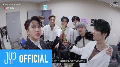 Stray Kids - BEHIND: KINGDOM - LEGENDARY WAR