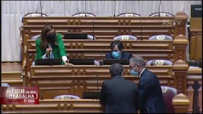 Isto é Gozar Com Quem Trabalha