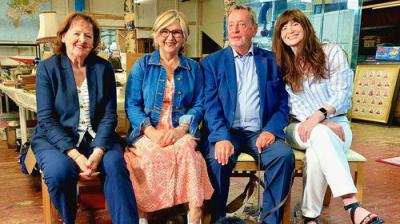 Celebrity Antiques Road Trip