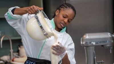 Bake Off: The Professionals