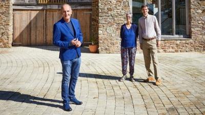 Grand Designs