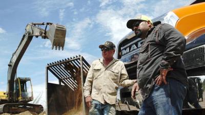 Gold Rush: Mine Rescue with Freddy & Juan