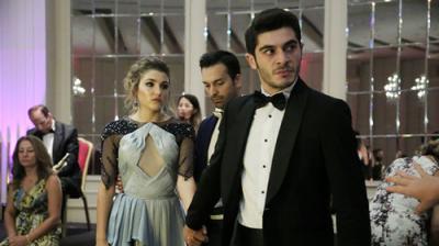 Aşk Laftan Anlamaz