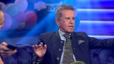 Land Rober Tunai Show