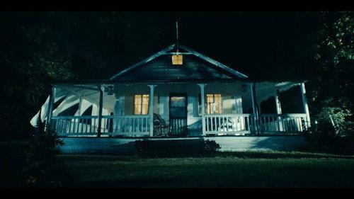 Naminių gyvūnėlių kapinių žudynės filmas žiurėti online