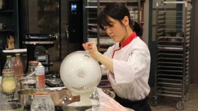 Bake Off: The Professionals