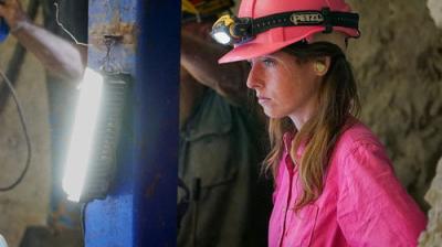 Outback Opal Hunters