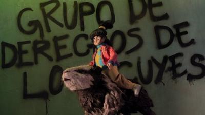 Women Wearing Shoulder Pads