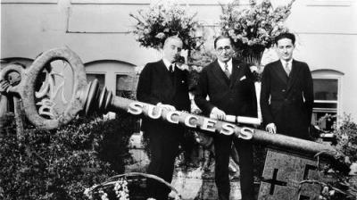 Moguls & Movie Stars: A History of Hollywood