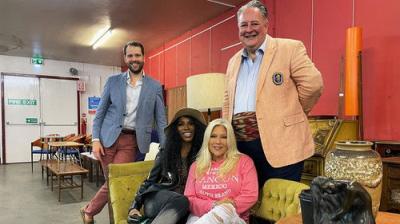 Celebrity Antiques Road Trip