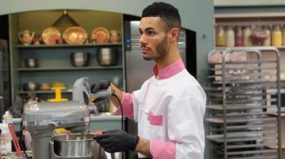 Bake Off: The Professionals