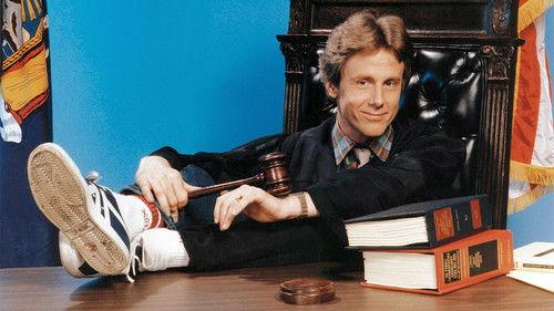 Night Court filmas žiurėti online