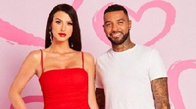 Celebs Go Dating