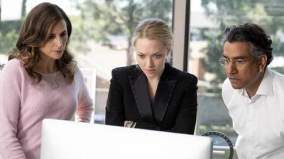 Metusi koledžą: Elizabet Holmes apgaulės istorija