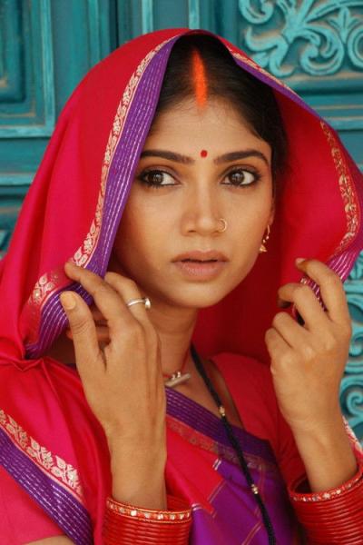 Agle Janam Mohe Bitiya Hi Kijo filmas online