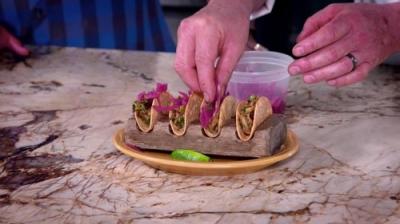 Diners, Drive-Ins and Dives