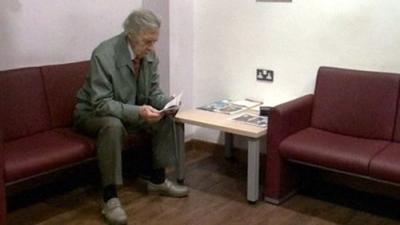 24 Hours in A&E