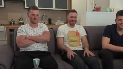 Gogglebox. Przed telewizorem.