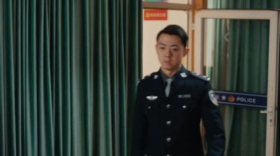 重生2000：从追求青涩校花同桌开始