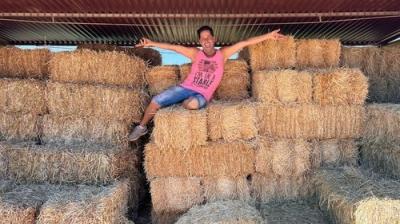 Bargain-Loving Brits in the Sun