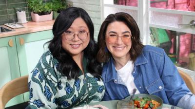 A Bite to Eat with Alice
