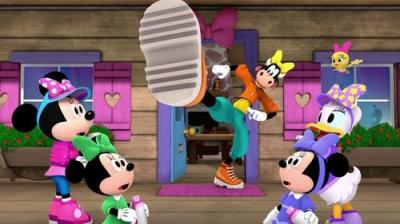 Minnie's Bow-Toons