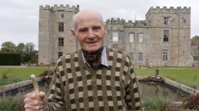Saving Country Houses with Penelope Keith